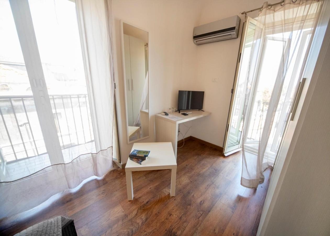 Zurria Rooms Catane Extérieur photo